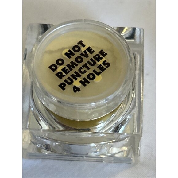 Models Prefer Ready-to-Wear Stackable Face Powders Yellow light & bronzer .14 oz - Picture 7 of 12